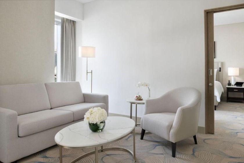 JW Marriott Hotel Marina Dubai - Premier City View Room, King bed