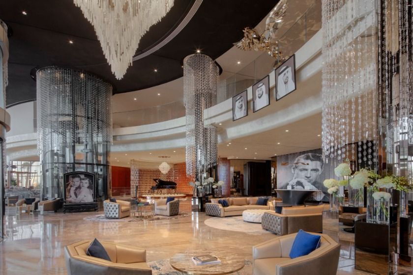 Paramount Hotel Dubai - lobby