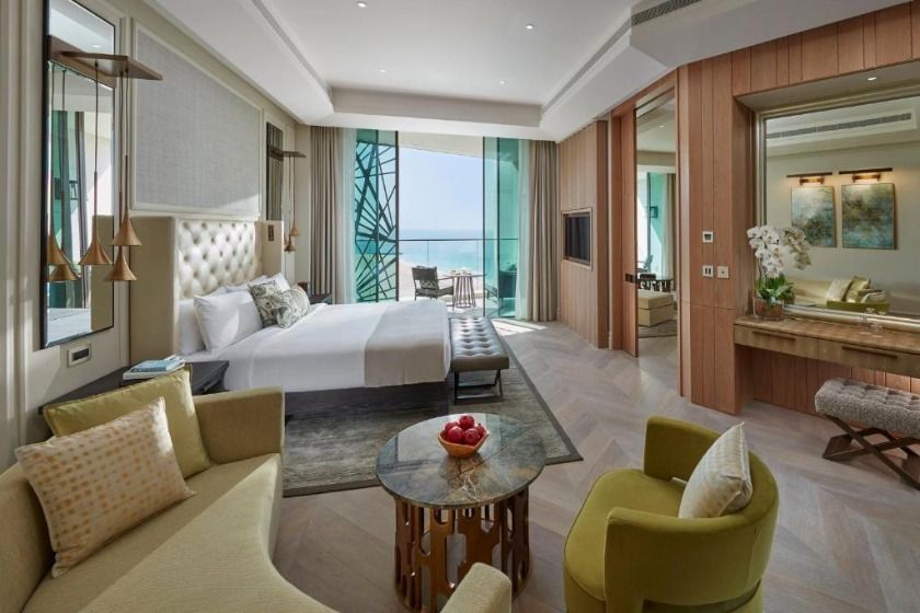 Mandarin Oriental Jumeira, Dubai - Sea View Suite with Club Lounge Access