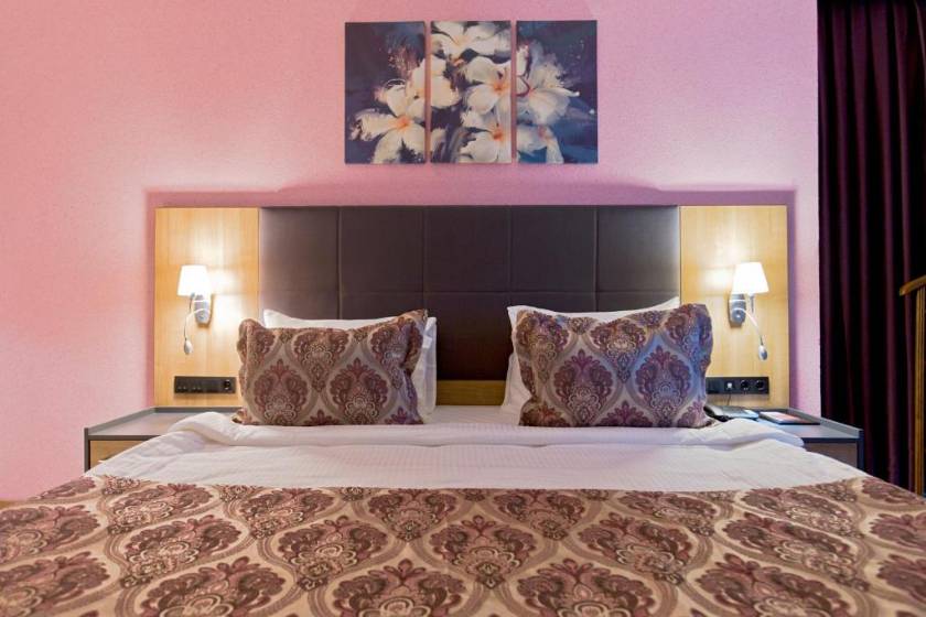 Euphoria Batumi Convention & Casino Hotel - Family Suite