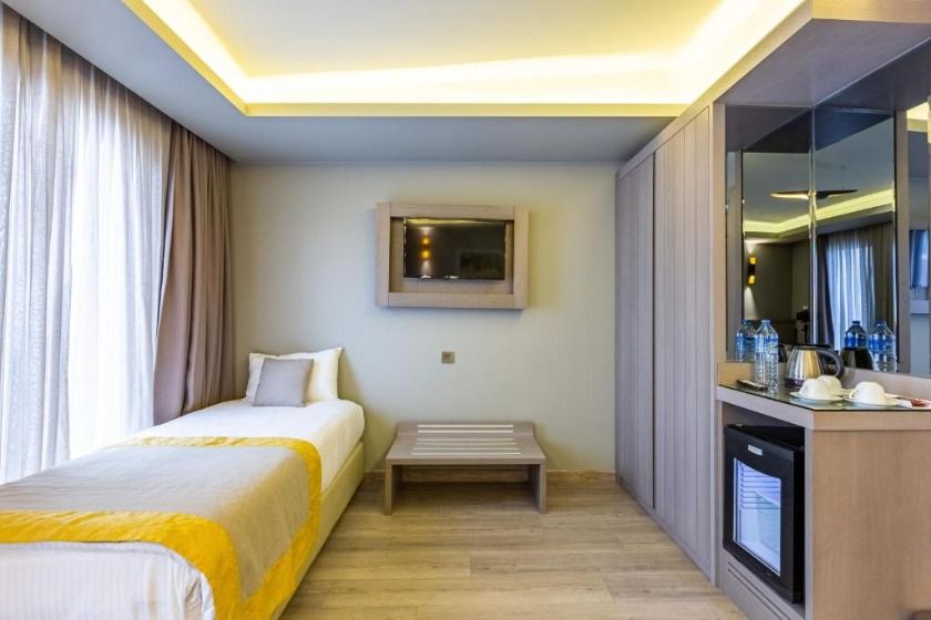 Seraglio Hotel & Suites Istanbul - Superior Triple Room