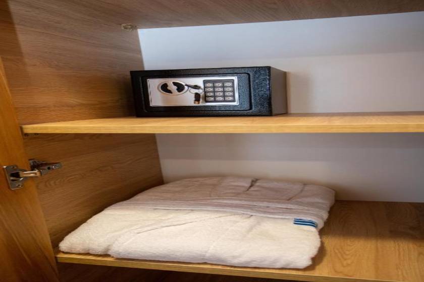 Hotel Black Sea - Superior King Room