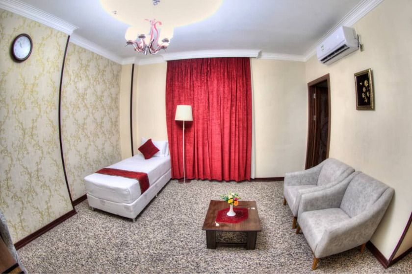 هتل رویال اروند خرمشهر - سوئیت یک خوابه برای ۳ نفر