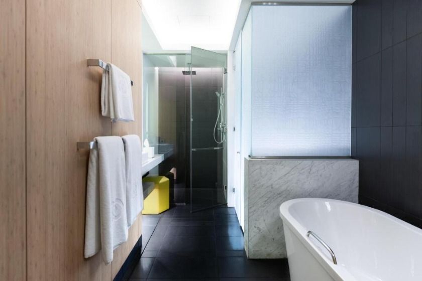 Sofitel Dubai Downtown Dubai - Luxury King Room