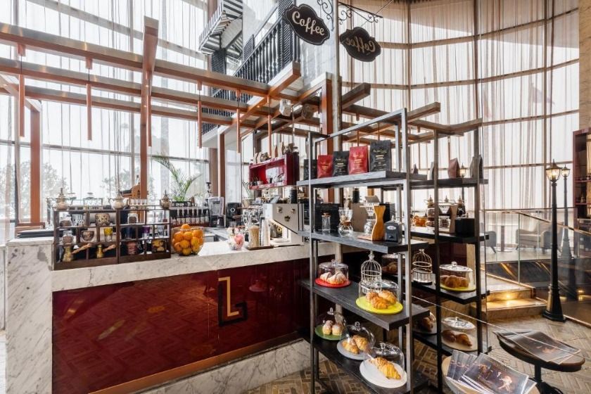 Paramount Hotel Dubai - cafe