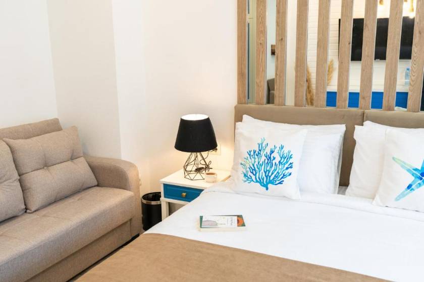 Seagull Beachfront Boutique Hotel - Studio with Balcony