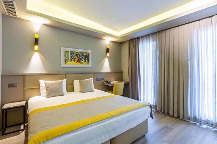 Seraglio Hotel & Suites Istanbul - Superior Triple Room