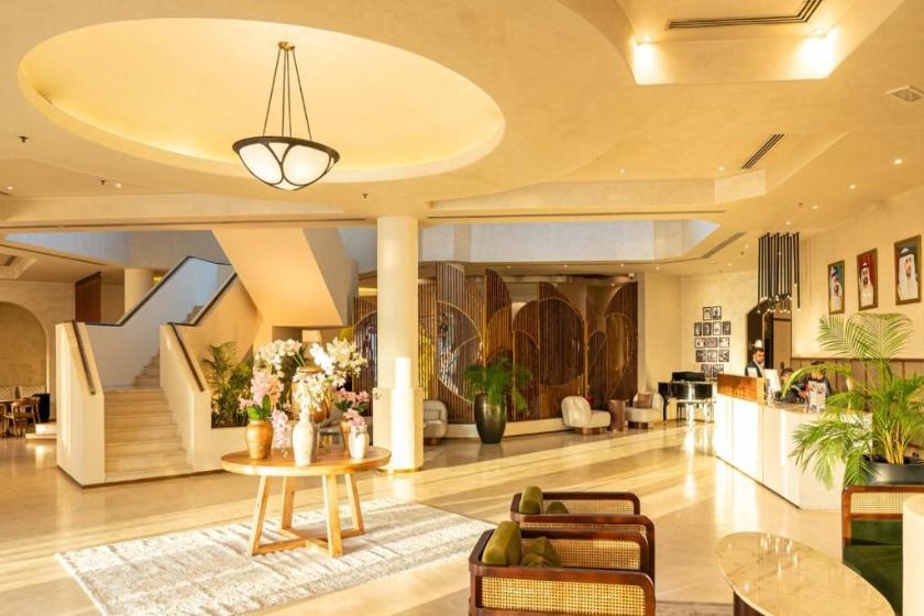 Majestic Cove Hotel Dubai - lobby