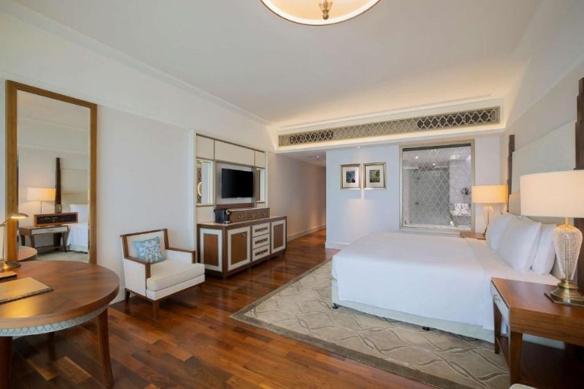 Waldorf Astoria Dubai Palm Jumeirah Dubai - One-Bedroom Club Suite