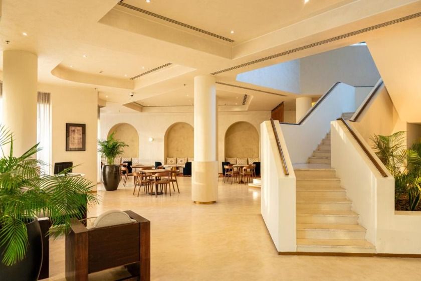 Majestic Cove Hotel Dubai - lobby