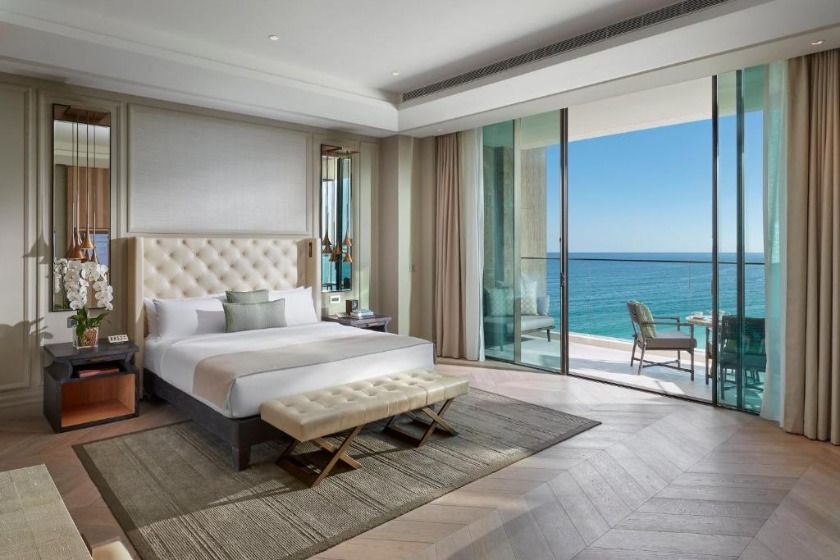 Mandarin Oriental Jumeira, Dubai - Premier Sea View Suite with Club Lounge Access