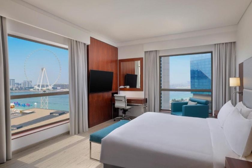 Hilton Dubai The Walk - Three-Bedroom Family Suite With Balcony