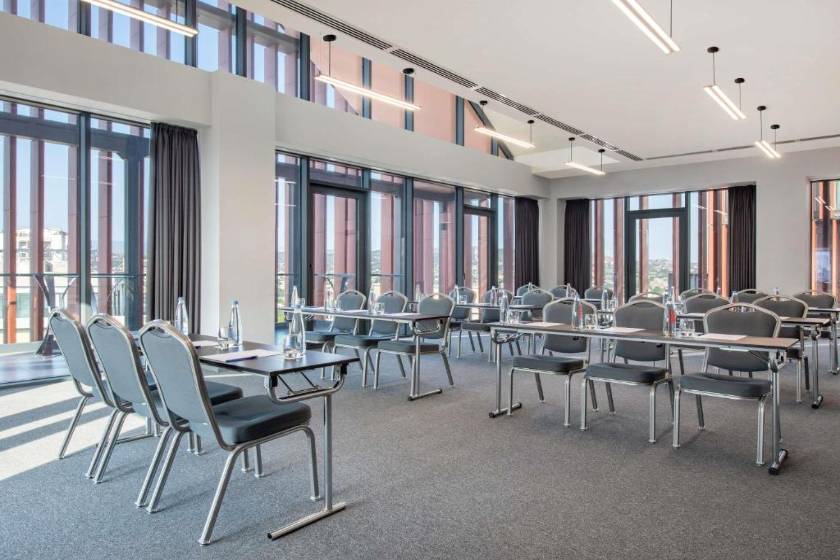 Tbilisi Philharmonic Hotel by Mercure -  conference room