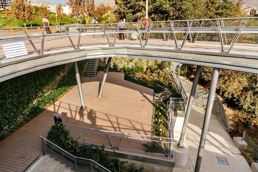 طبقات پل طبیعت. منبع عکس: وبسایت Parsacad.Com. عکاس: نامشخص