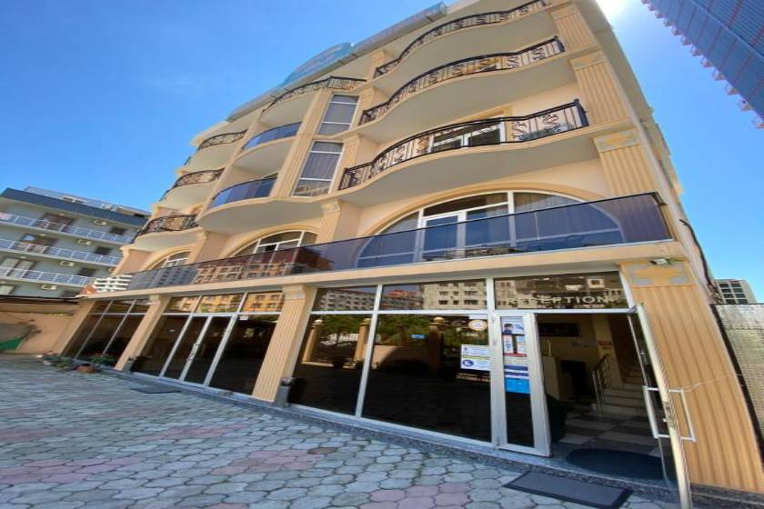 Hotel Eurasia - facade