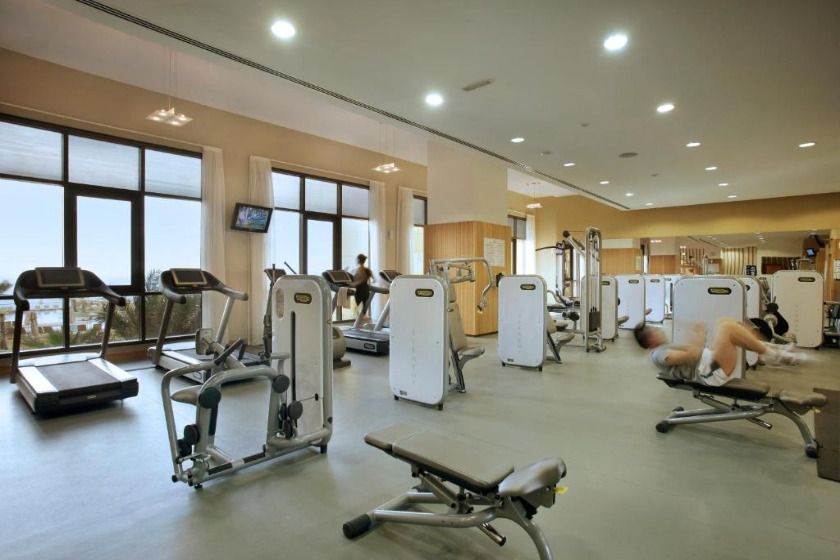 Amwaj Rotana Jumeirah Beach Dubai - fitness center