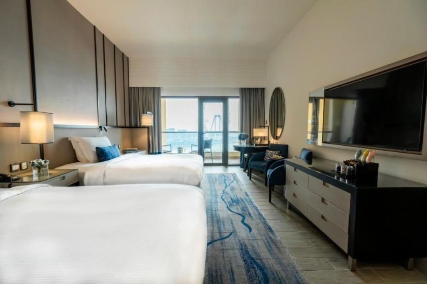 Amwaj Rotana Jumeirah Beach Dubai - Sea Front View Room with Balcony - Twin Bed