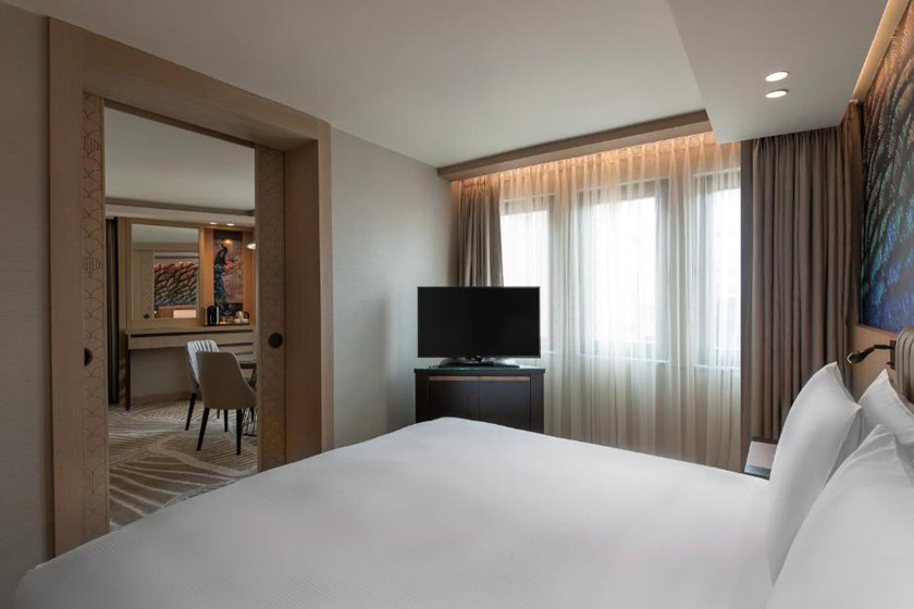 DoubleTree by Hilton Hotel Istanbul Sirkeci Istanbul - Deluxe One-Bedroom King Suite