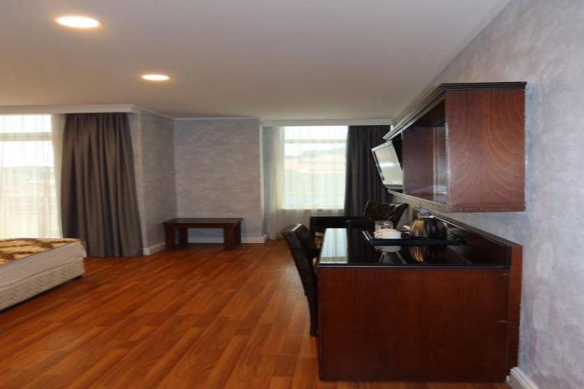 Era Palace Batumi - Standard King Room