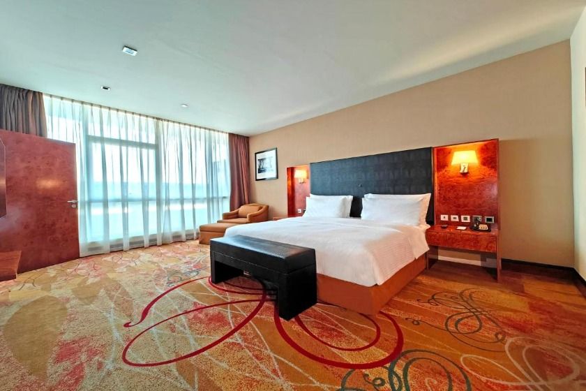 Millennium Airport Hotel Dubai - Family Suite