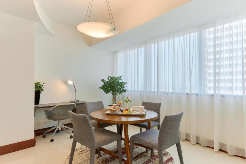 Jumeirah Living World Trade Centre Dubai - One-Bedroom Residence 