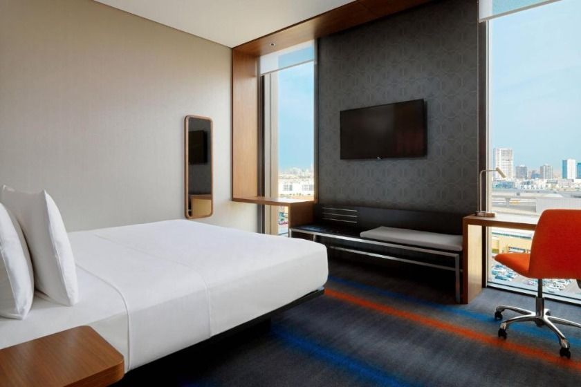 Aloft Me'aisam, Dubai - Aloft Room - King Bed