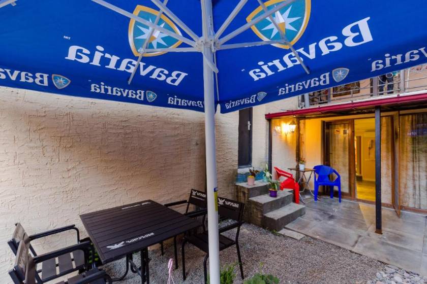 Batumi Surf Hostel - facade