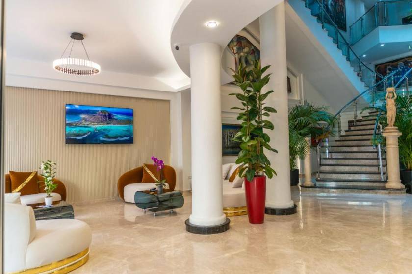 Era Palace Batumi - lobby