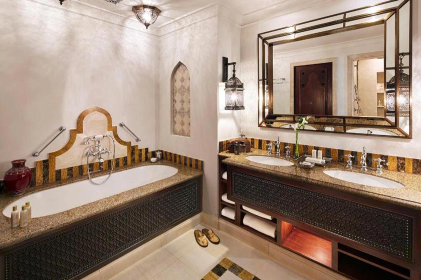 Jumeirah Al Qasr Dubai - Ocean View Deluxe Room