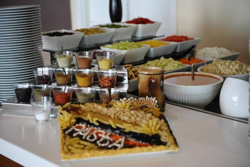 Euphoria Batumi Convention & Casino Hotel -  food and drink