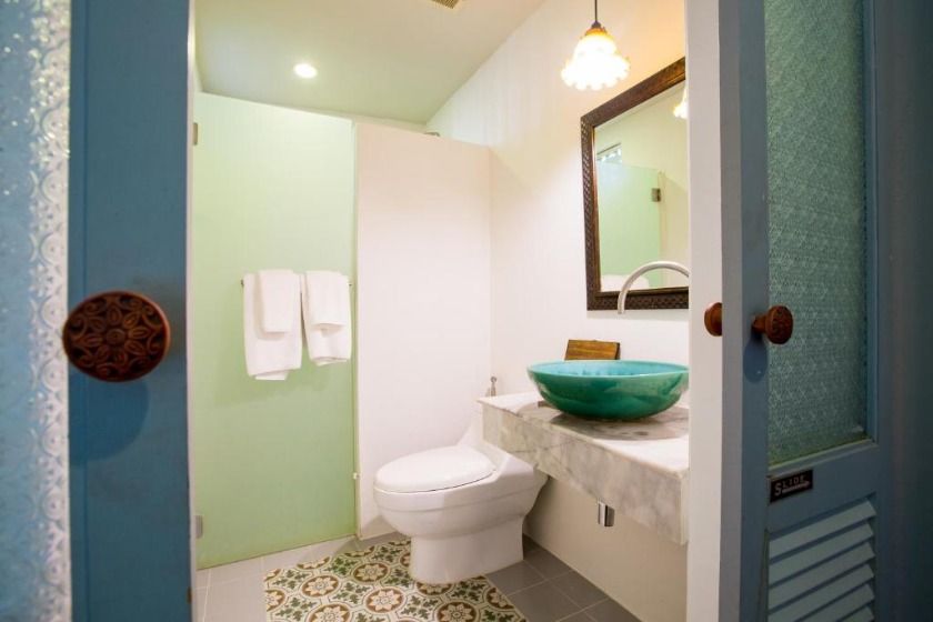 The Memory at On On Hotel phuket - room