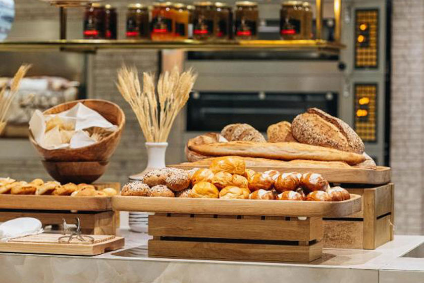 Paramount Hotel Dubai - breakfast 