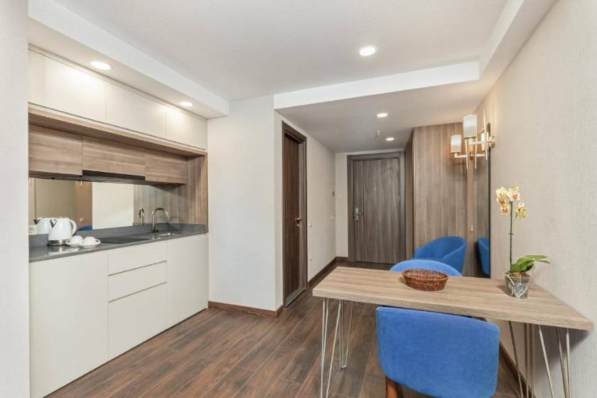 Wyn Residence Batumi - One-Bedroom Apartment