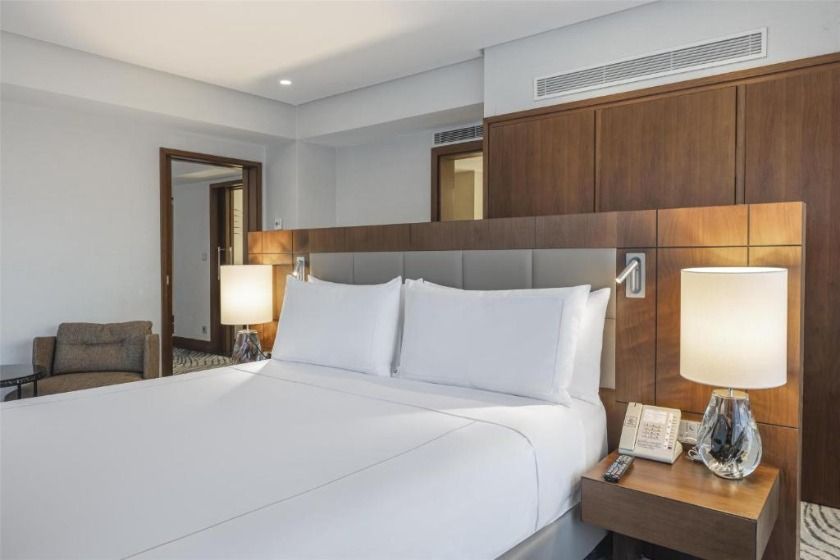 Conrad Istanbul Bosphorus Istanbul - Family Suite with City View