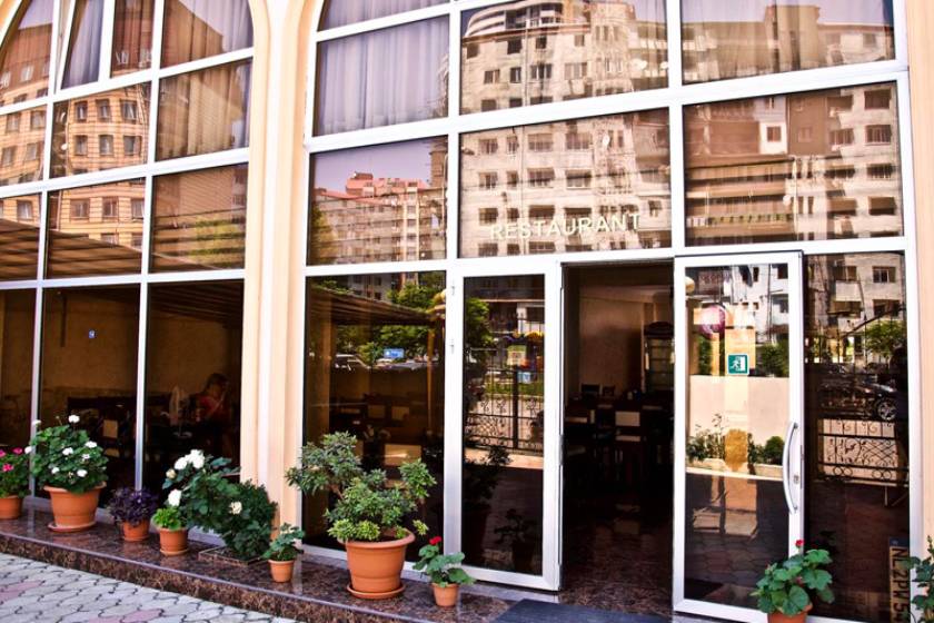 Hotel Eurasia - facade