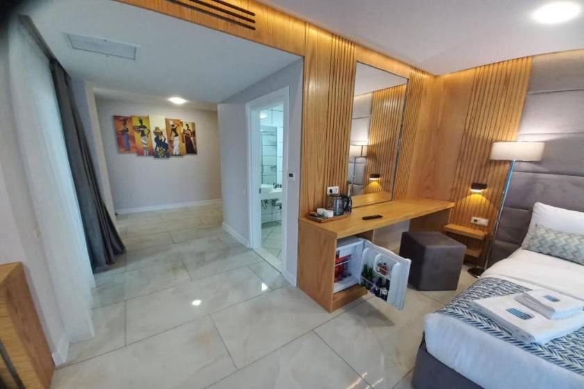 Hotel Black Sea - Standard Twin Room