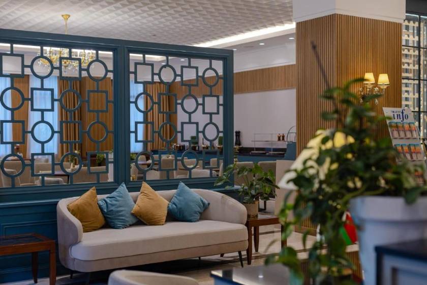 Hotel London 1889 & Casino - lobby