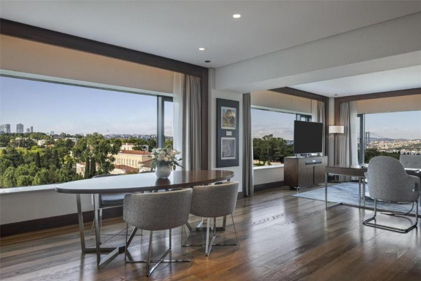 Conrad Istanbul Bosphorus Istanbul - Grand Deluxe Suite - Lounge Access