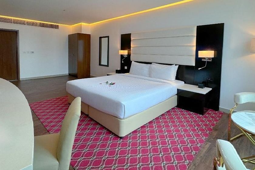 Emirates Grand Hotel Dubai - Club Room