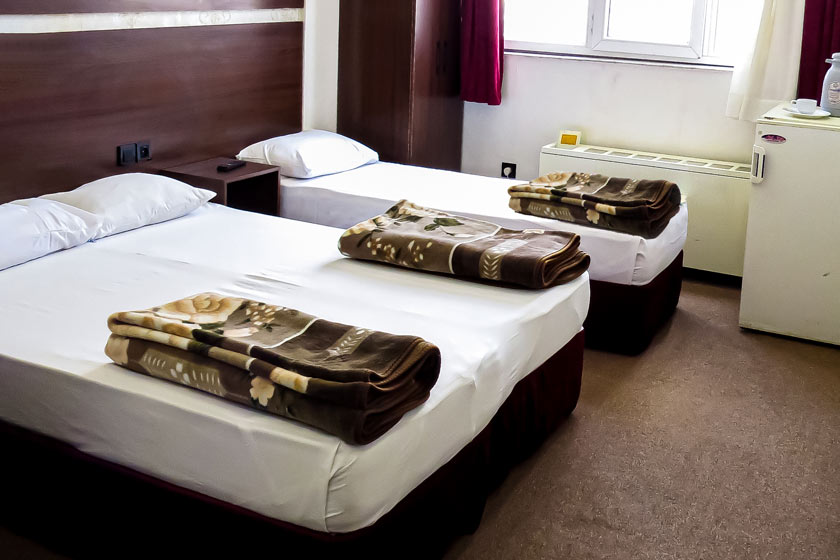 هتل نیکو مشهد - اتاق سه تخته