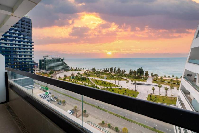 The Grandeur Hotel - Standard Twin Room with Sea View