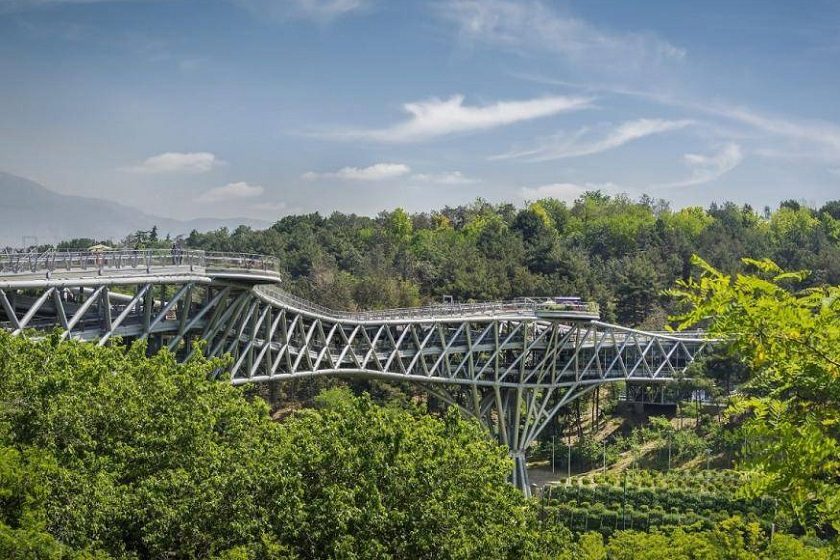 طبیعت اطراف پل طبیعت. منبع عکس: وبسایت Yaldamedtour.Com. عکاس: نامشخص