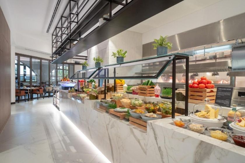 Amwaj Rotana Jumeirah Beach Dubai - brakfast