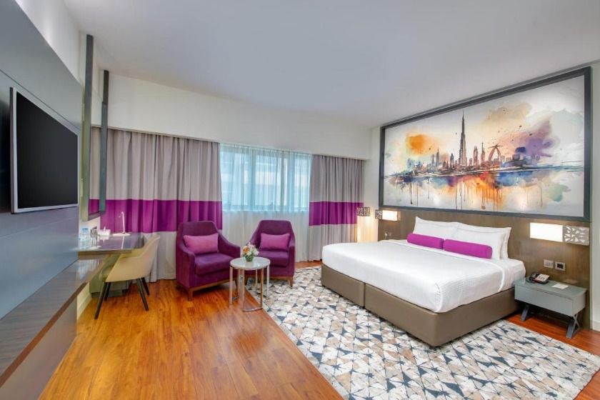 Howard Johnson Plaza by Wyndham Dubai Deira Dubai - Luxuria Suite with King Bed