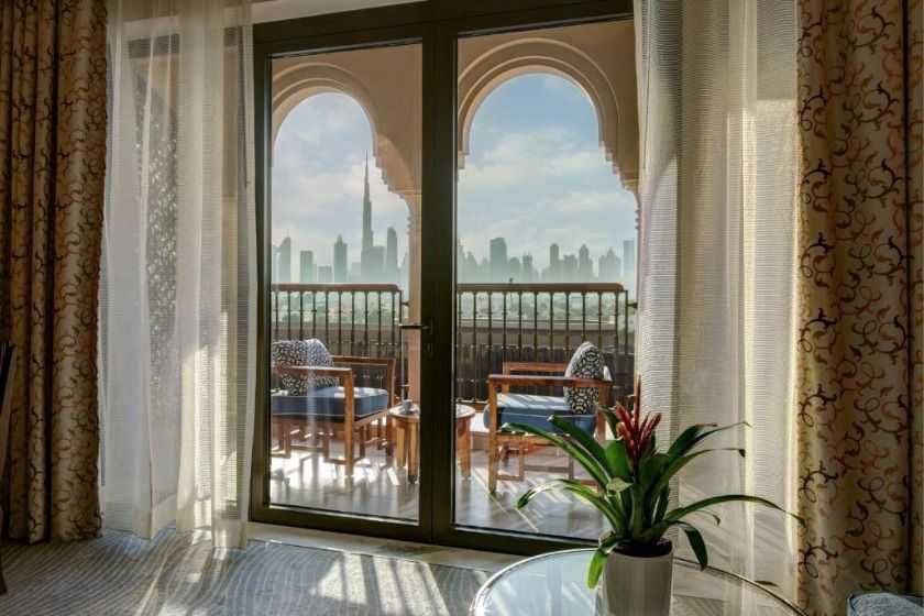 Four Seasons Resort Dubai At Jumeirah Beach Dubai - Dubai Premium Skyline Room King