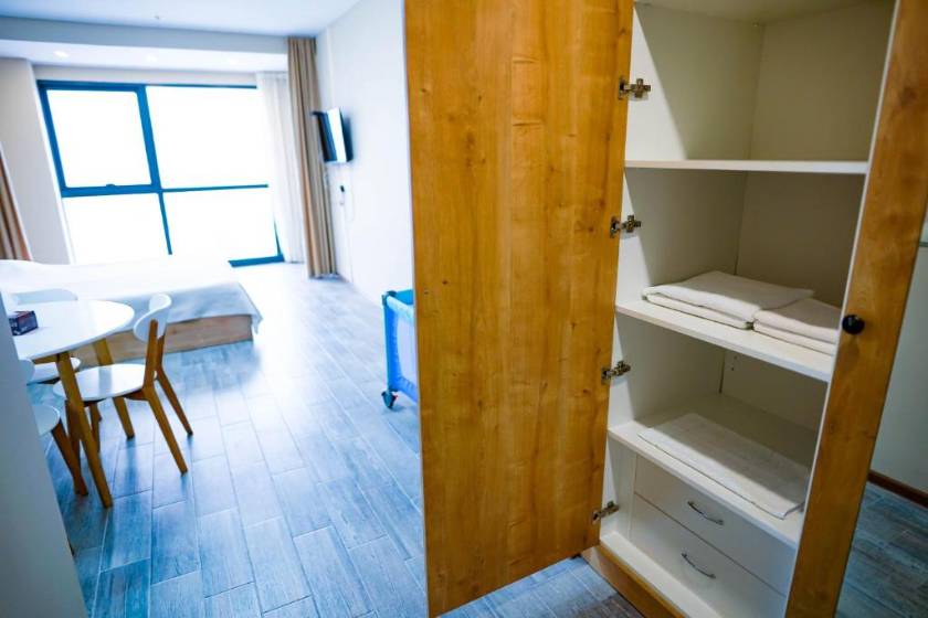 Balmaral Apart Hotel - Studio Apartment with Sea View