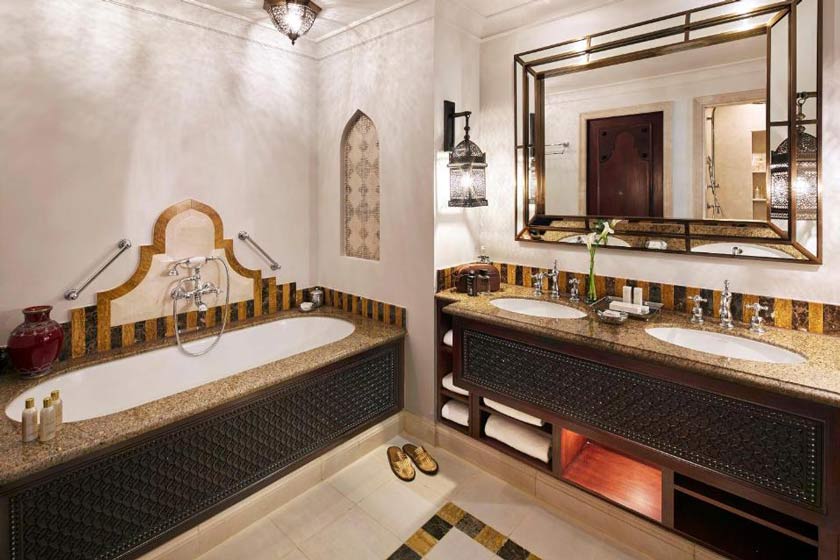 Jumeirah Al Qasr Dubai - Junior Ocean View Suite 