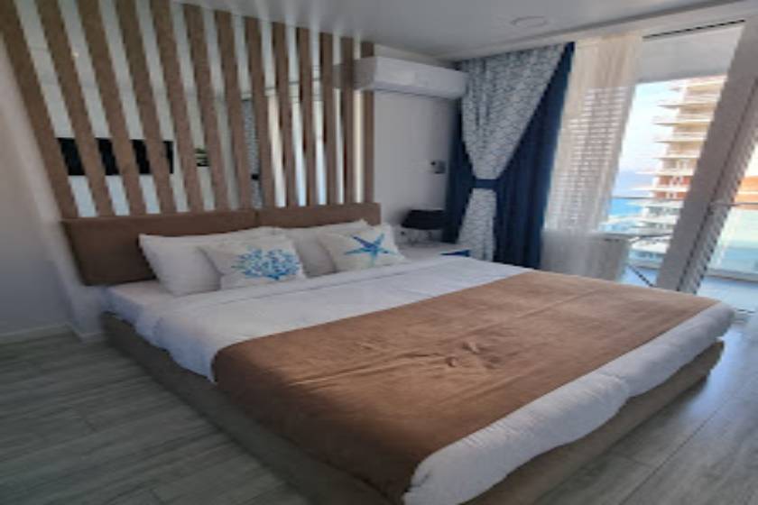 Seagull Beachfront Boutique Hotel - Family Studio