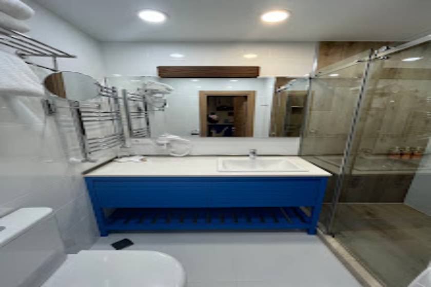 Seagull Beachfront Boutique Hotel - Family Studio