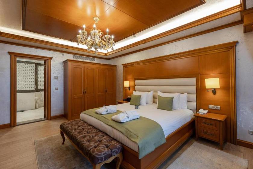 Hotel London 1889 & Casino - Presidential Suite